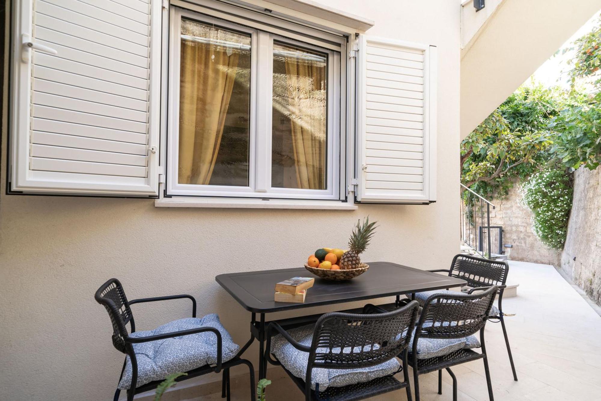 Apartments Alex ดูบรอฟนิก ภายนอก รูปภาพ